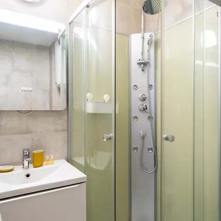 Pour 2, Centre-ville Et Apartment *